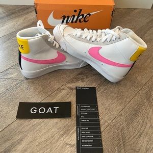 Nike Women's Blazer Mid '77 Vintage in Pastel